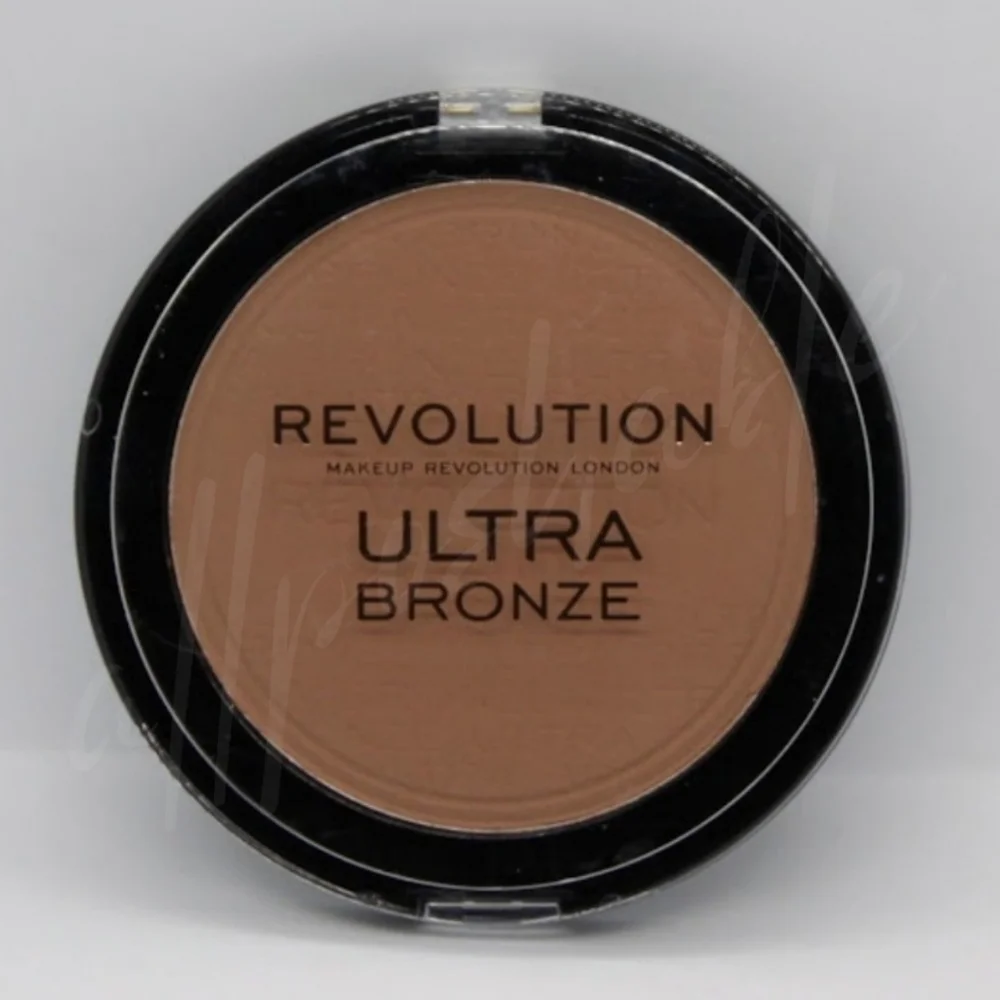Makeup Revolution Bundle